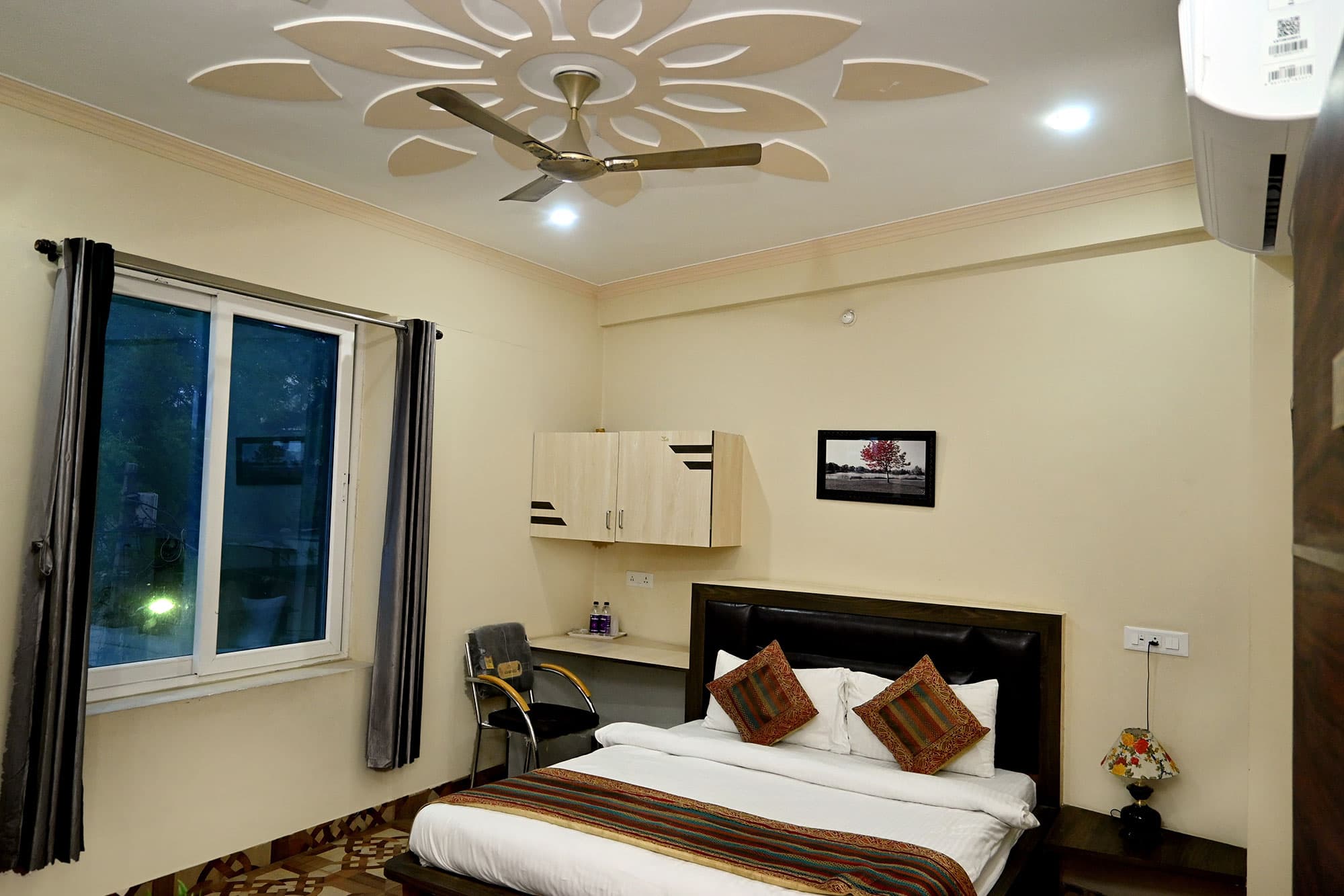 Dlx-room